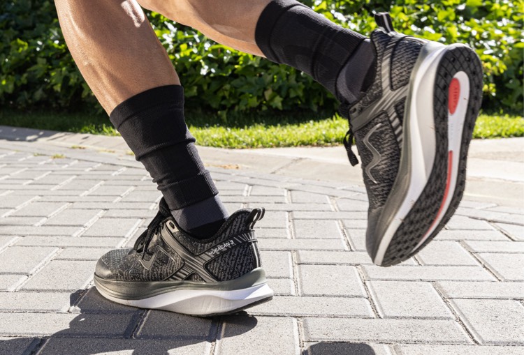 Suela Huracan de MBT